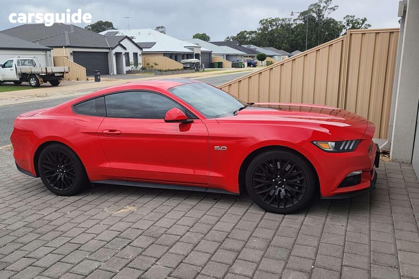 Red 2017 Ford Mustang Coupe Fastback Gt 5.0 V8