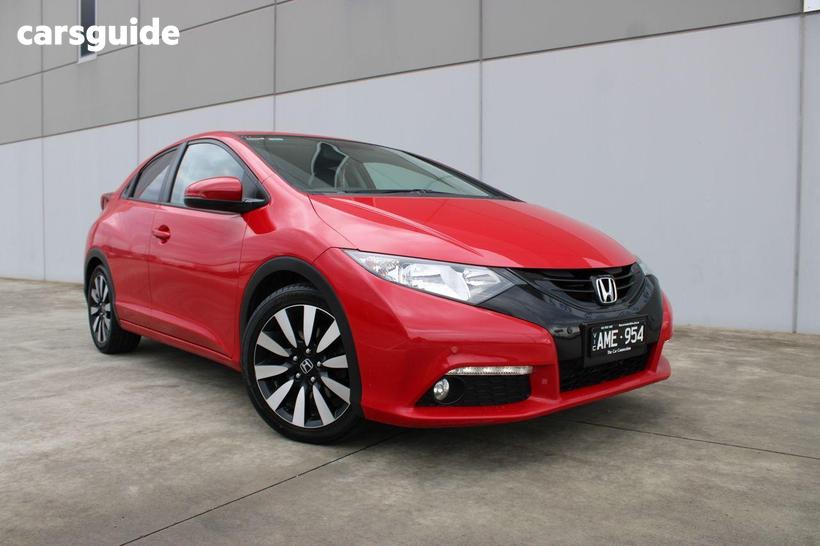 Red 2015 Honda Civic Hatchback Vti-Ln