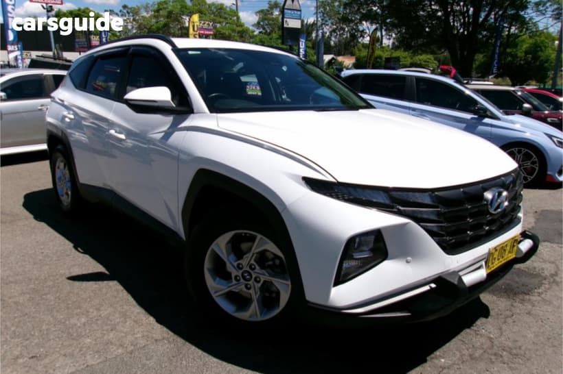 White 2022 Hyundai Tucson Wagon (Fwd)