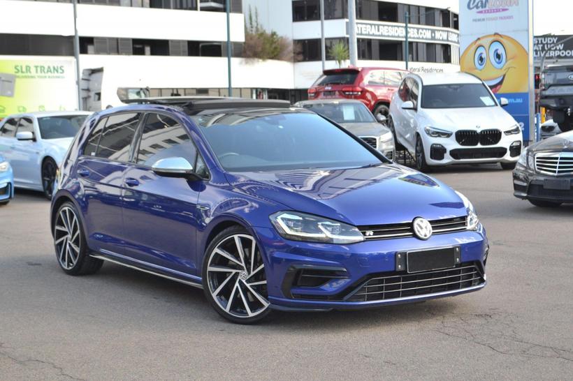 Blue 2017 Volkswagen Golf Hatchback R