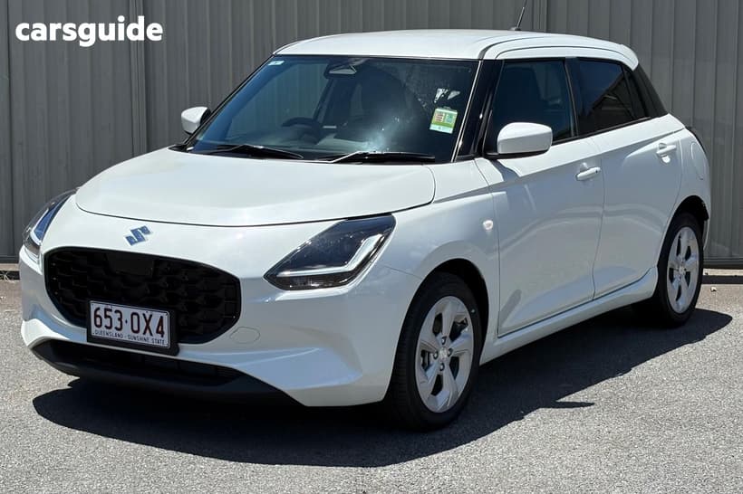 White 2025 Suzuki Swift Hatchback Hybrid Plus