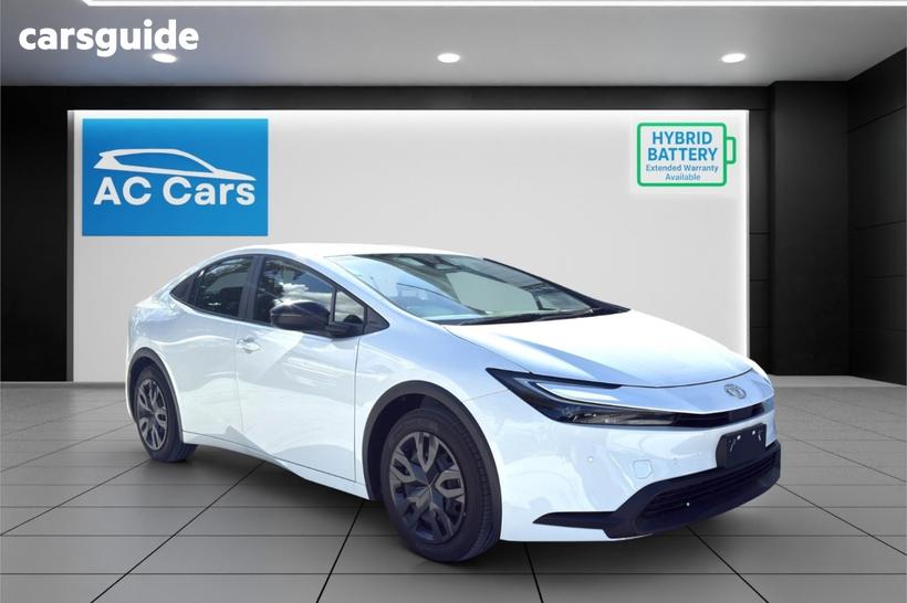White 2025 Toyota Prius Sedan BRAND NEW HYBRID HEV