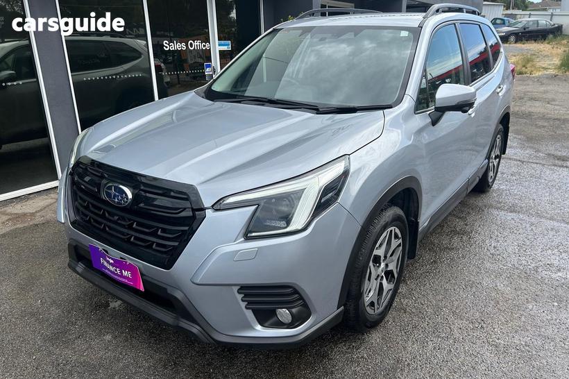 Silver 2023 Subaru Forester Wagon 2.5I (Awd)