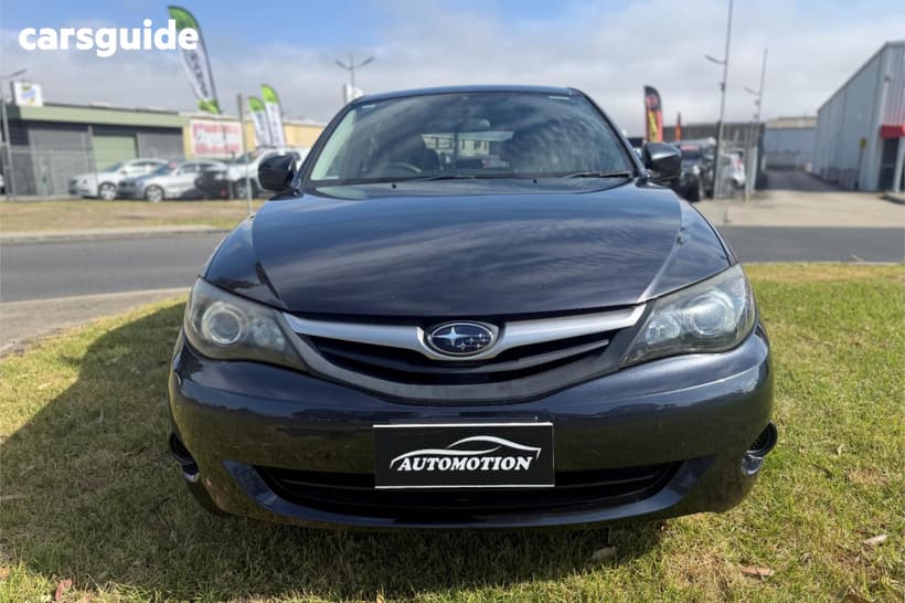 Grey 2009 Subaru Impreza Hatchback R (Awd)