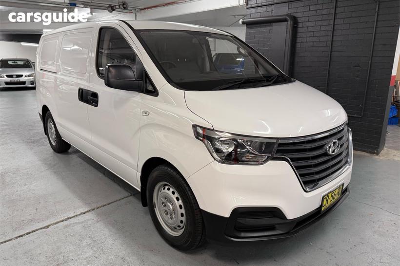 White 2018 Hyundai Iload Van 3S Twin Swing