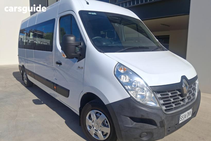 White 2020 Renault Master Commercial