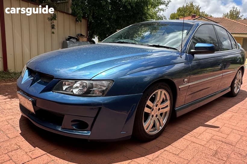 Blue 2002 Holden Calais Sedan