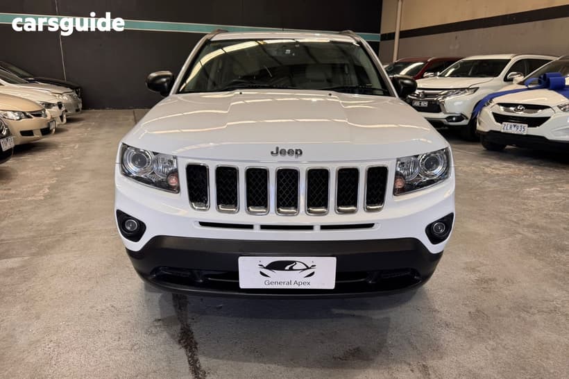 White 2016 Jeep Compass Wagon Sport (4X2)