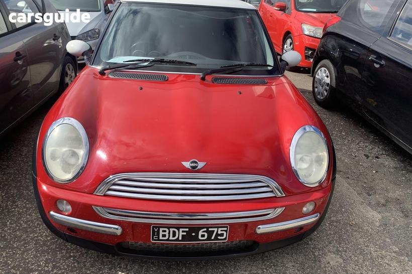 Red 2004 Mini Cooper Hatch R50
