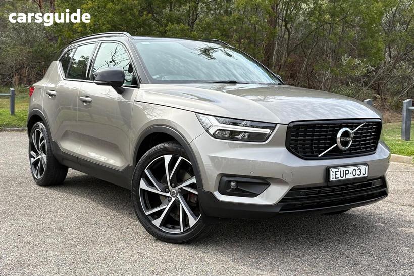 Grey 2021 Volvo XC40 Wagon T5 R-Design (Awd)