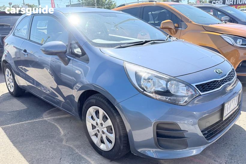 2015 Kia RIO Hatchback S