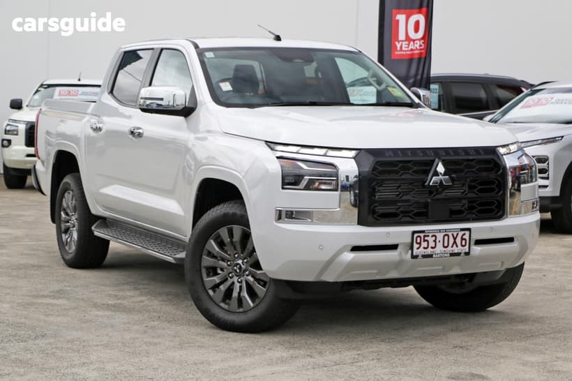 White 2025 Mitsubishi Triton Double Cab Pick Up Gls (4X4)
