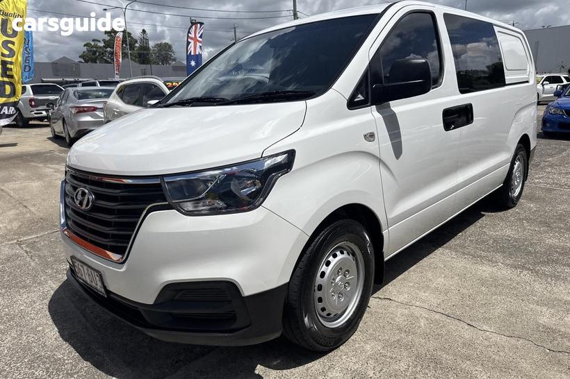 White 2021 Hyundai Iload Van 3S Liftback