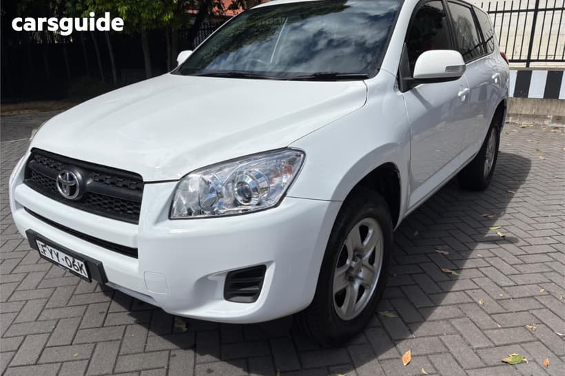 White 2012 Toyota RAV4 Wagon Cv (4X4)