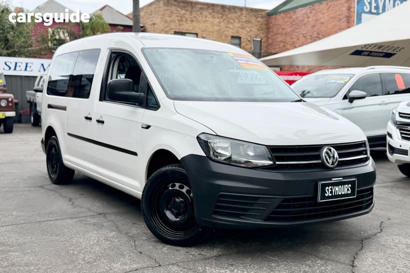 White 2019 Volkswagen Caddy Van Maxi Tsi220