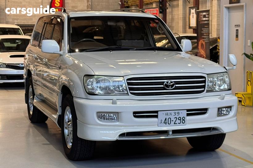 White 1998 Toyota Landcruiser SUV