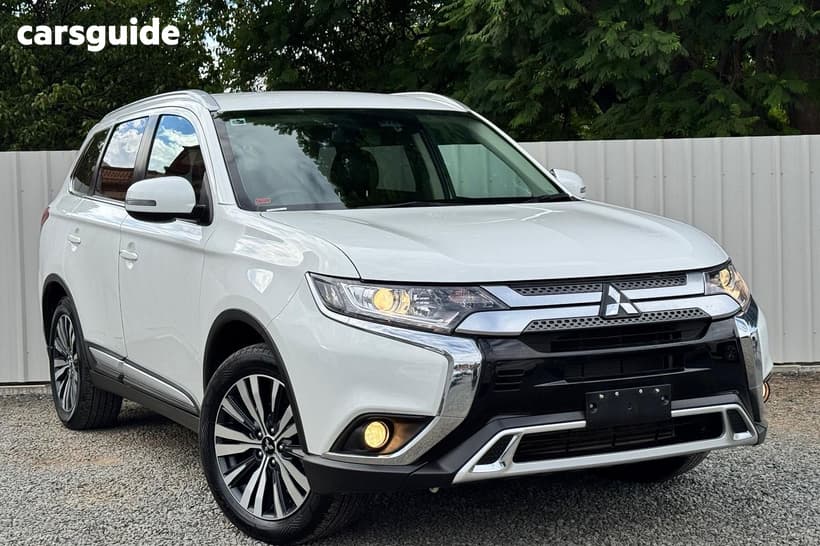 White 2021 Mitsubishi Outlander Wagon Ls 7 Seat (Awd)