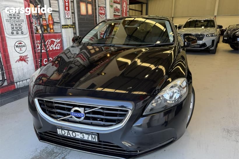 2015 Volvo V40 Hatchback T4 Kinetic