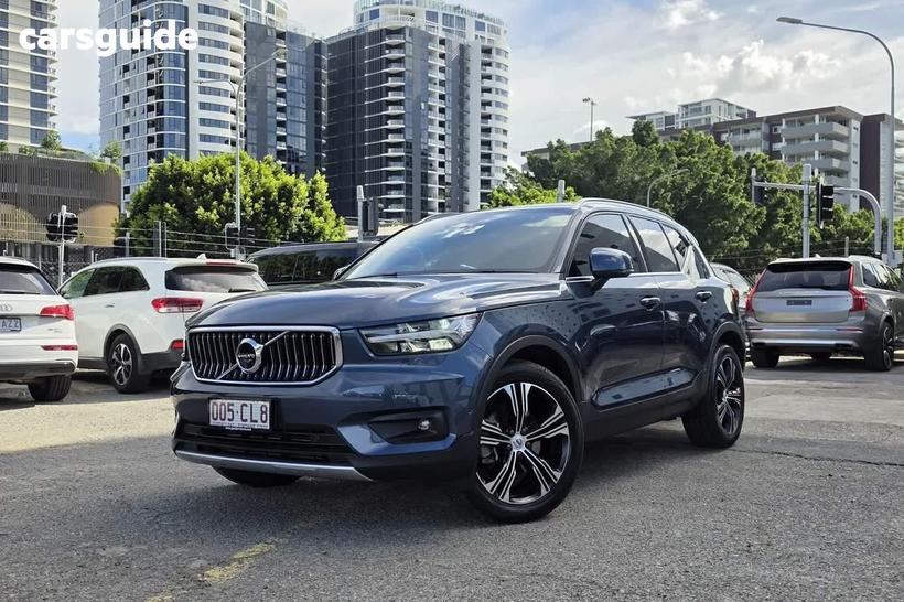 Blue 2021 Volvo XC40 Wagon T4 Inscription (Awd)