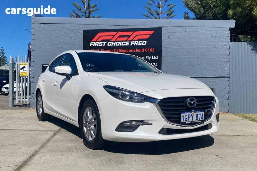 White 2018 Mazda 3 Hatchback Neo Sport