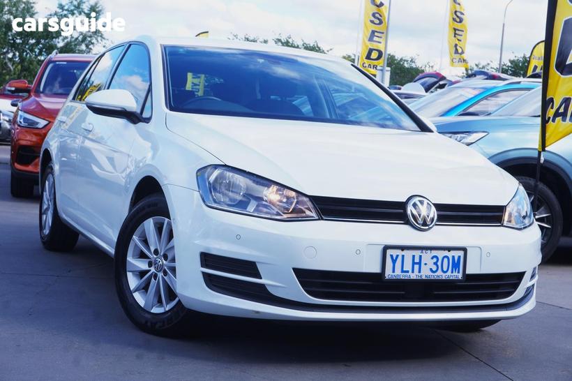 White 2016 Volkswagen Golf Hatchback 92 Tsi Trendline