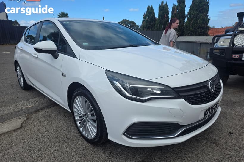 2016 Holden Astra Hatchback R
