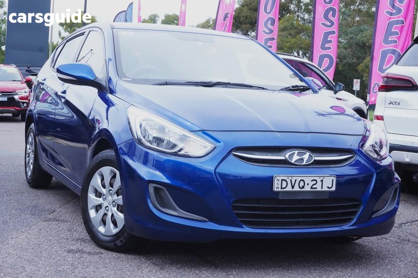 Blue 2015 Hyundai Accent Hatchback Active