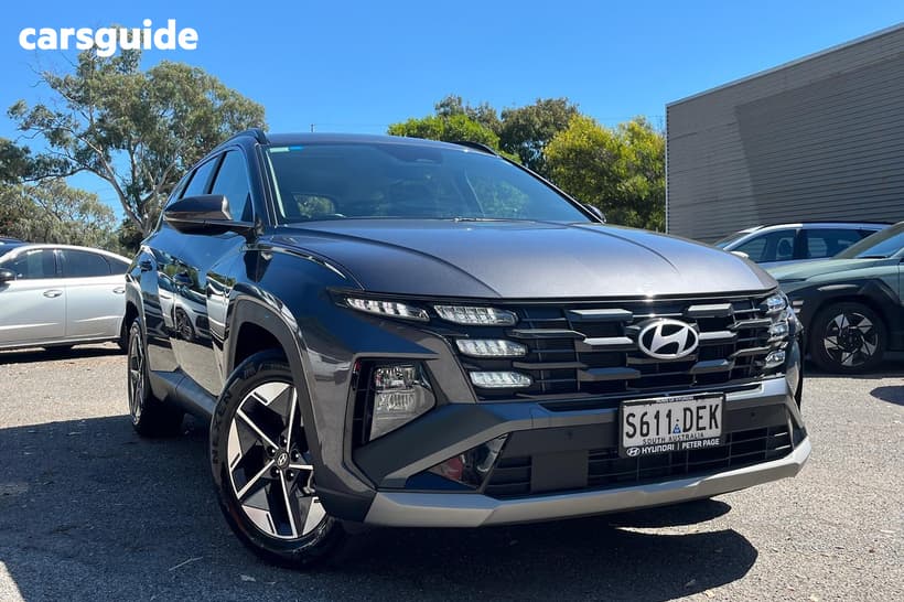 Grey 2024 Hyundai Tucson Wagon Hybrid (Fwd)
