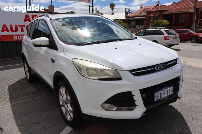 White 2014 Ford Kuga Wagon Trend (Awd)