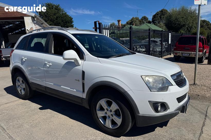 White 2012 Holden Captiva Wagon 5 (Fwd)