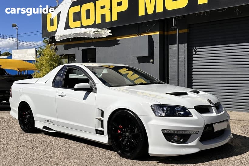 White 2009 HSV Maloo Utility R8