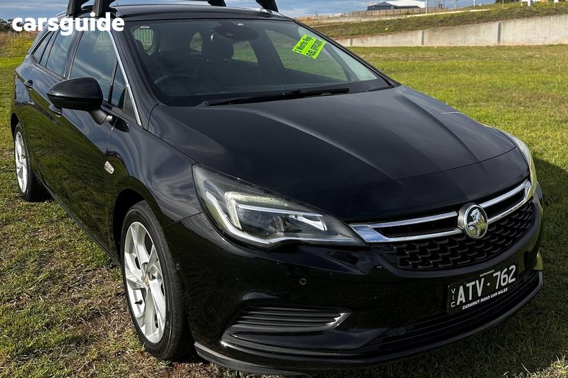 Black 2018 Holden Astra Sportswagon Lt