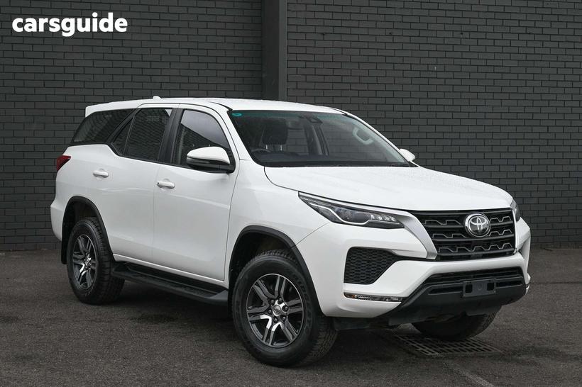 White 2022 Toyota Fortuner Wagon Gx