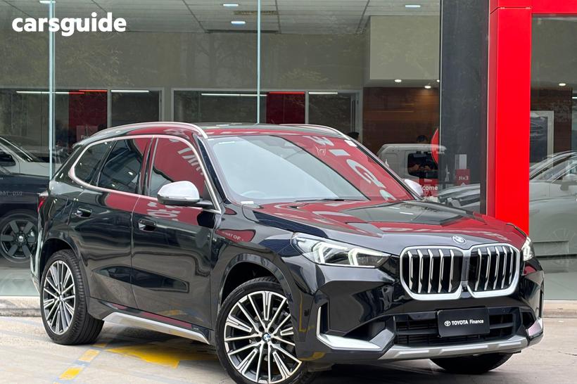 Black 2024 BMW X1 Wagon Xdrive20I
