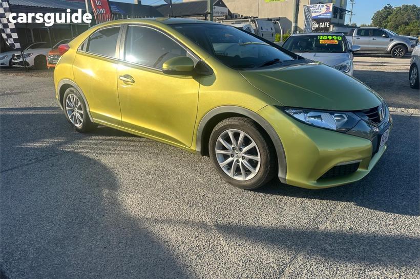 Yellow 2013 Honda Civic Hatchback Vti-S