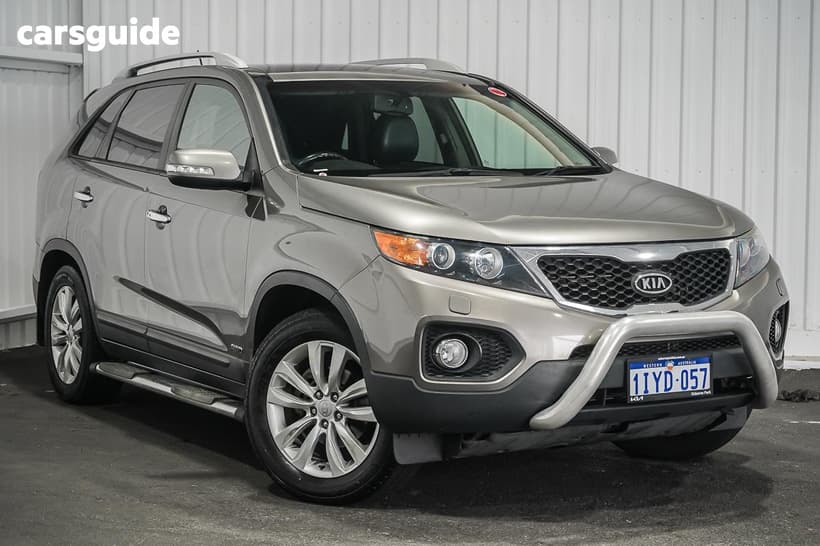 Silver 2011 Kia Sorento Wagon Si (4X4)