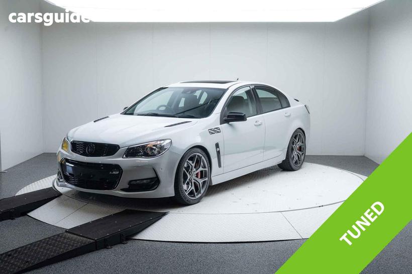 White 2017 Holden Commodore Sedan Ss-V Redline