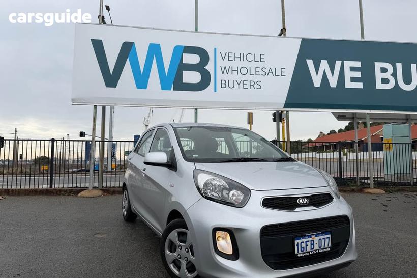 Silver 2016 Kia Picanto Hatchback Si