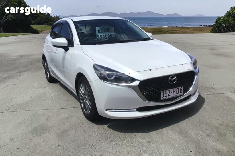White 2023 Mazda 2 Hatchback G15 Evolve