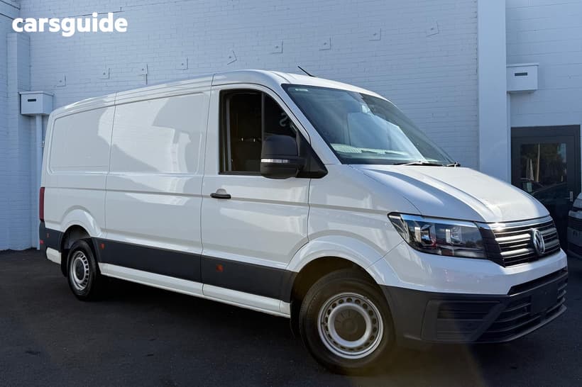 White 2020 Volkswagen Crafter Van 35 Tdi340 Mwb Fwd (3.55T)