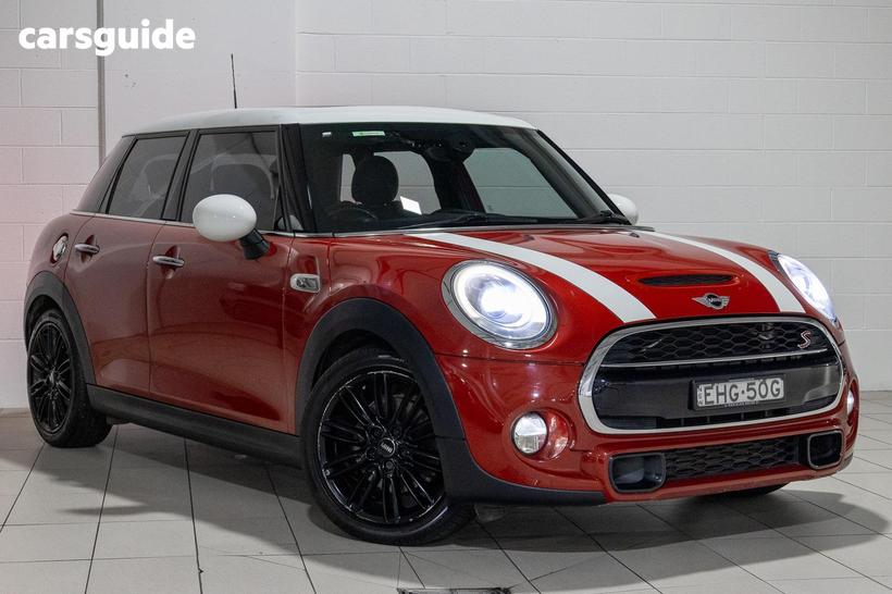 Red 2015 Mini Cooper Hatchback S 5D Hatch