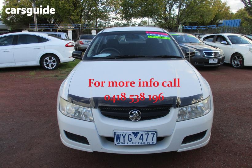 White 2005 Holden Commodore Utility