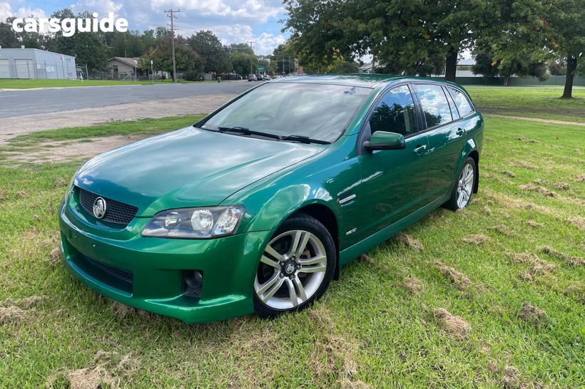 Green 2010 Holden Commodore Sportswagon Sv6