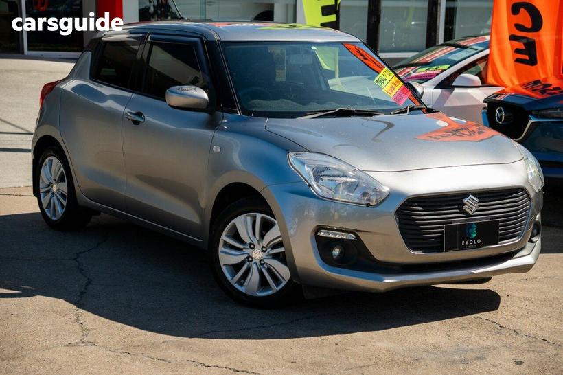 Silver 2018 Suzuki Swift Hatchback Gl Navigator