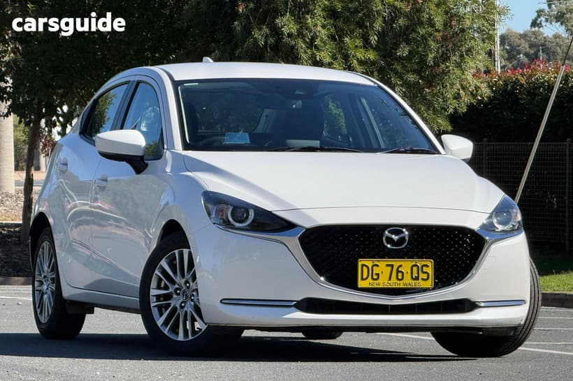 White 2023 Mazda 2 Hatchback G15 Evolve