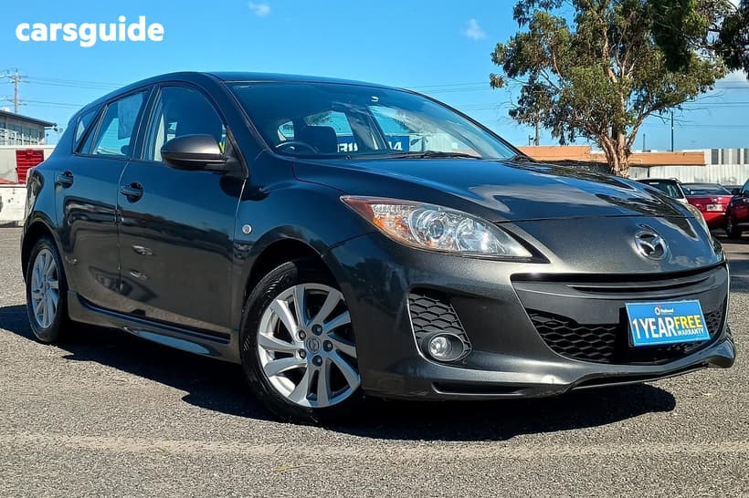 Grey 2011 Mazda 3 Hatchback Maxx Sport