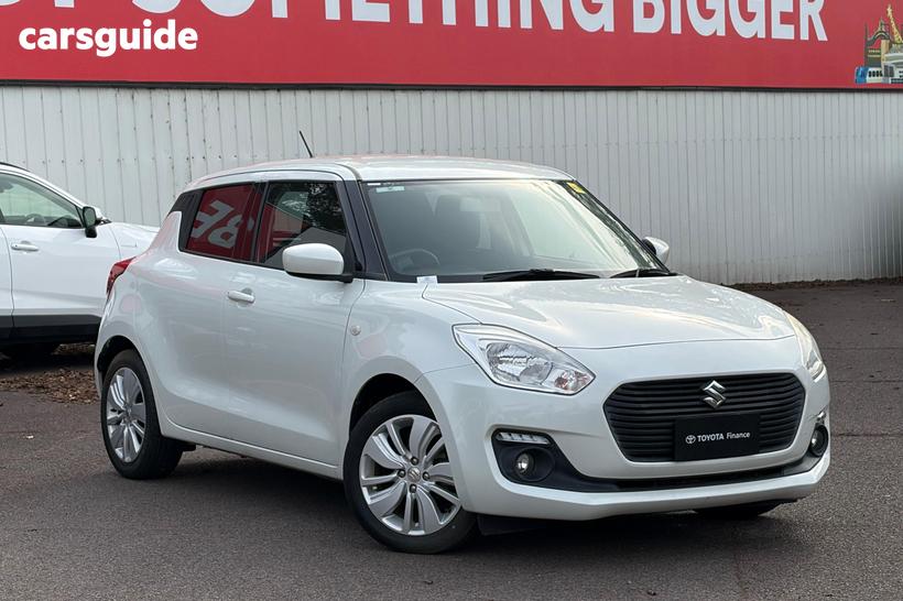 White 2019 Suzuki Swift Hatchback Gl Navigator
