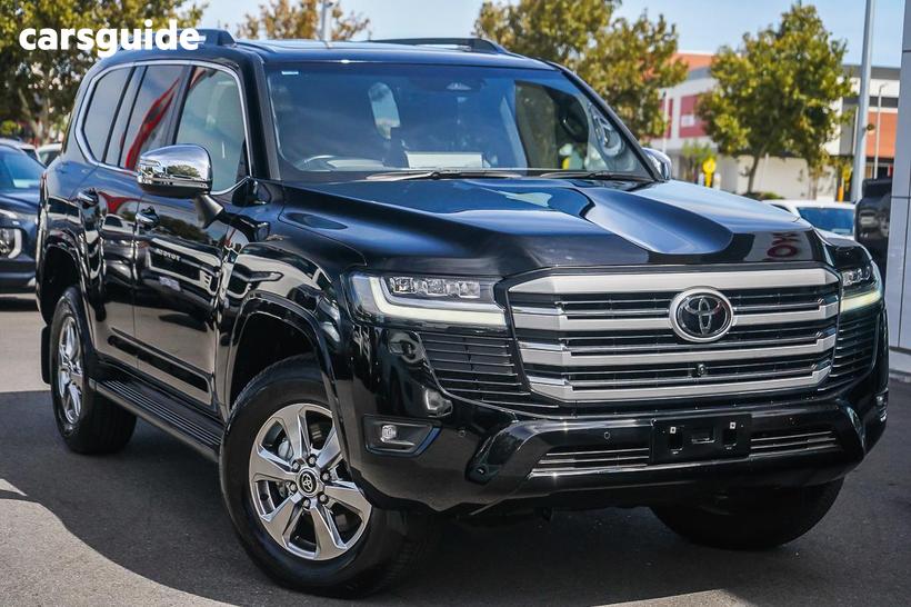 Black 2025 Toyota Landcruiser Wagon Lc300 Sahara (4X4)