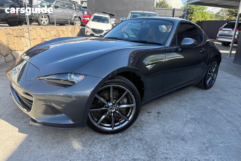 Grey 2017 Mazda MX-5 Roadster Gt