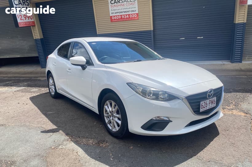 White 2014 Mazda 3 Sedan Touring